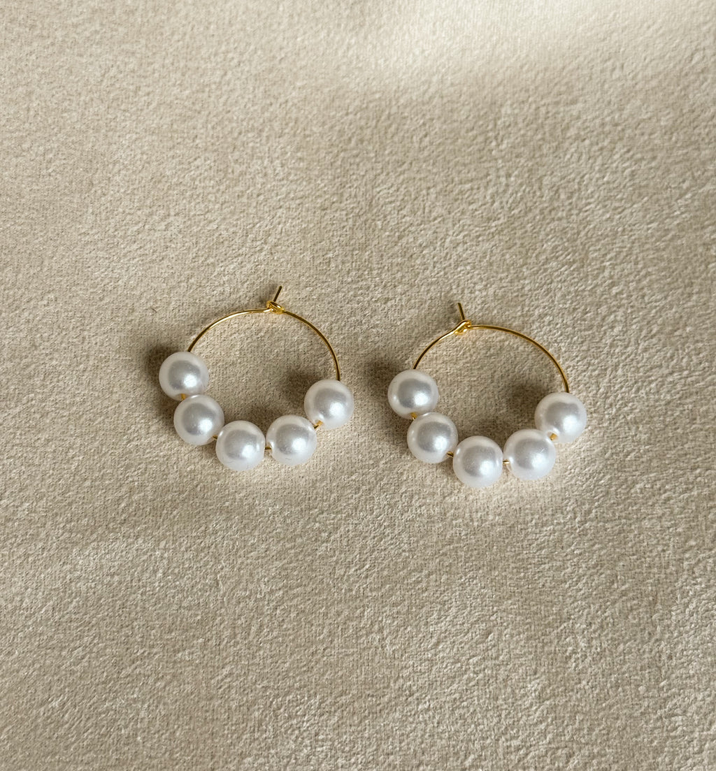 Ester Hoops