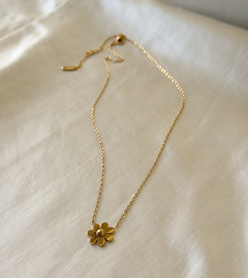 Flora Necklace