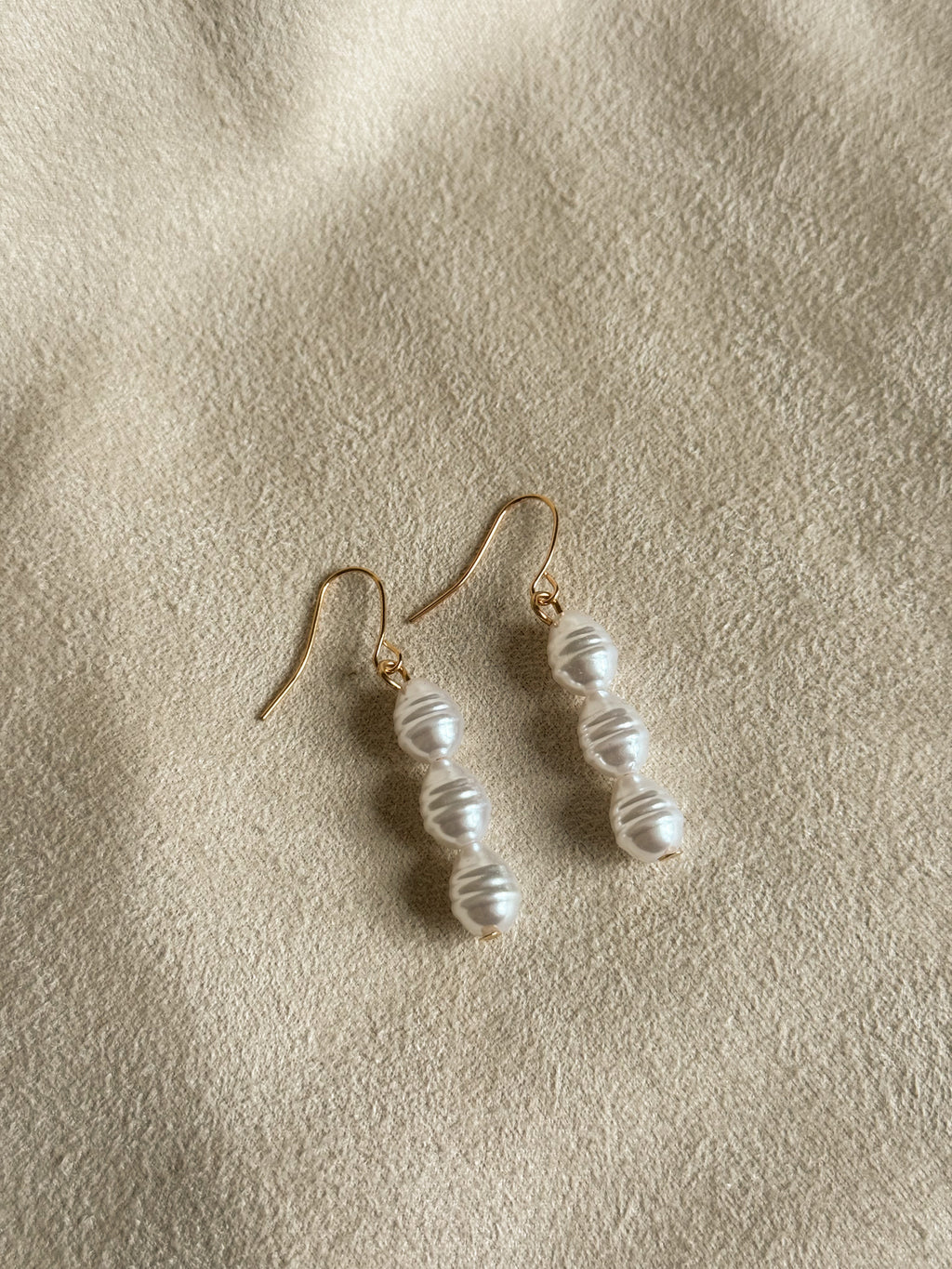 Tri Pearl Earrings