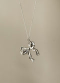 Ribbon Necklace