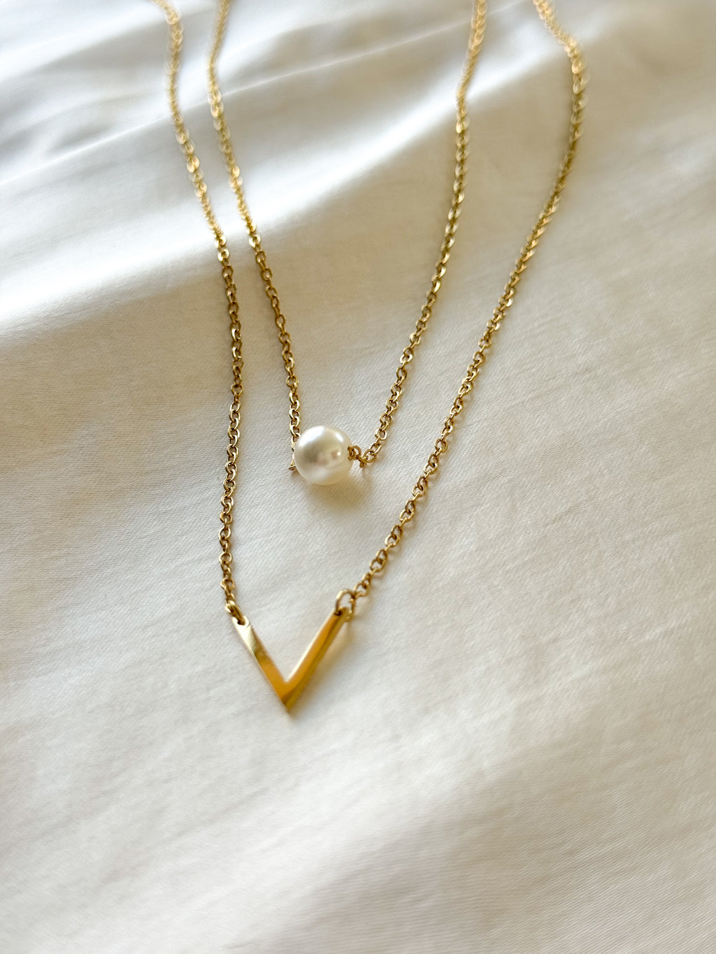 Vera Pearl Necklace