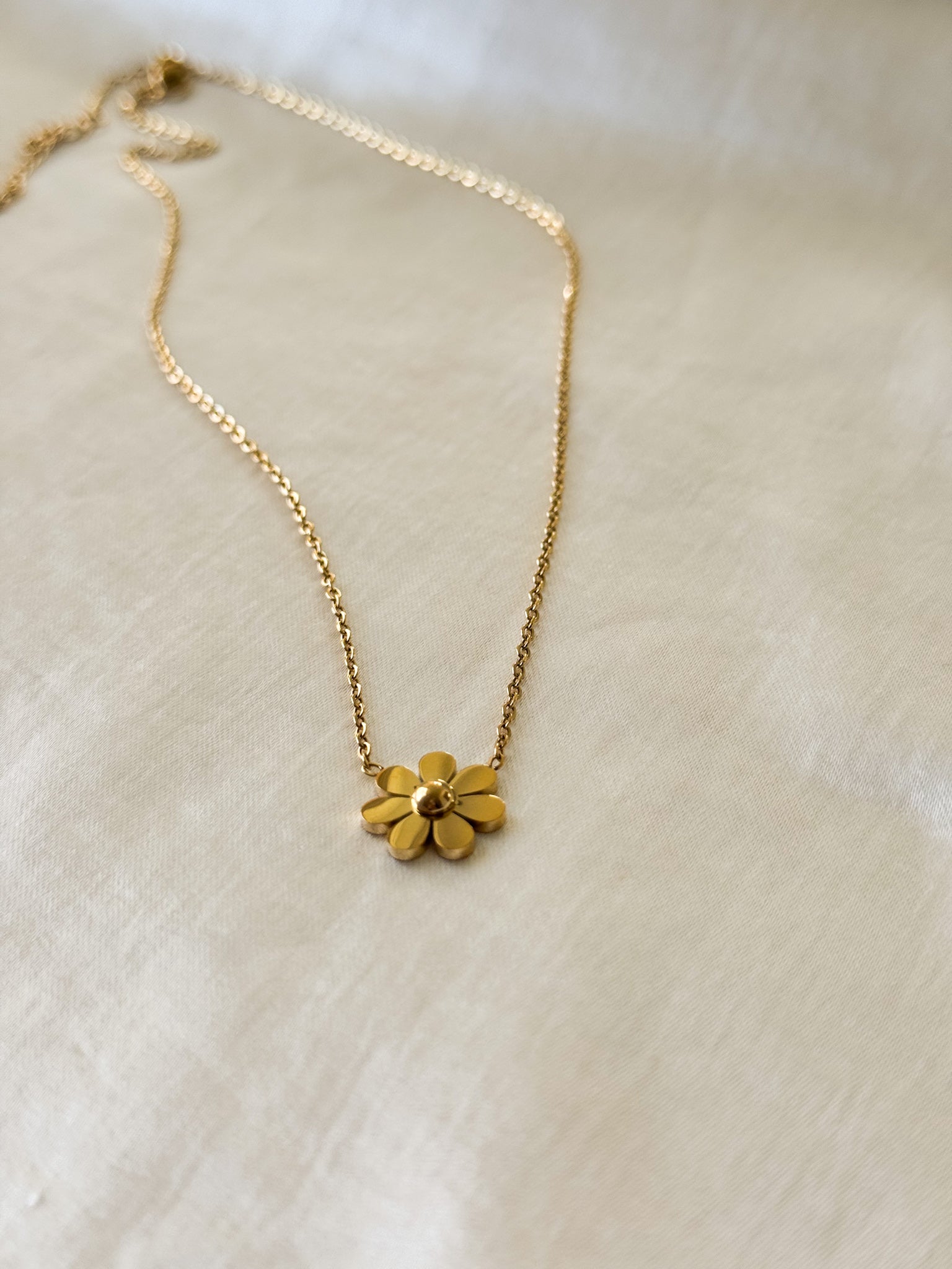 Flora Necklace