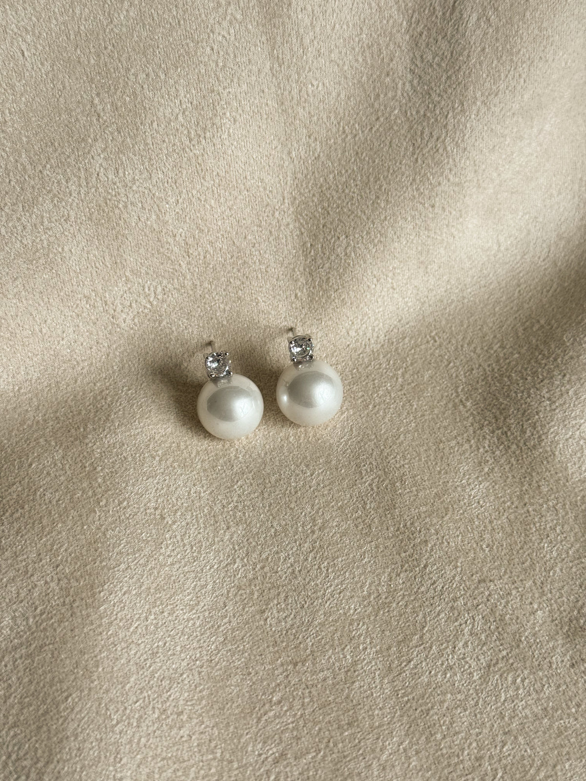 Belle Studs