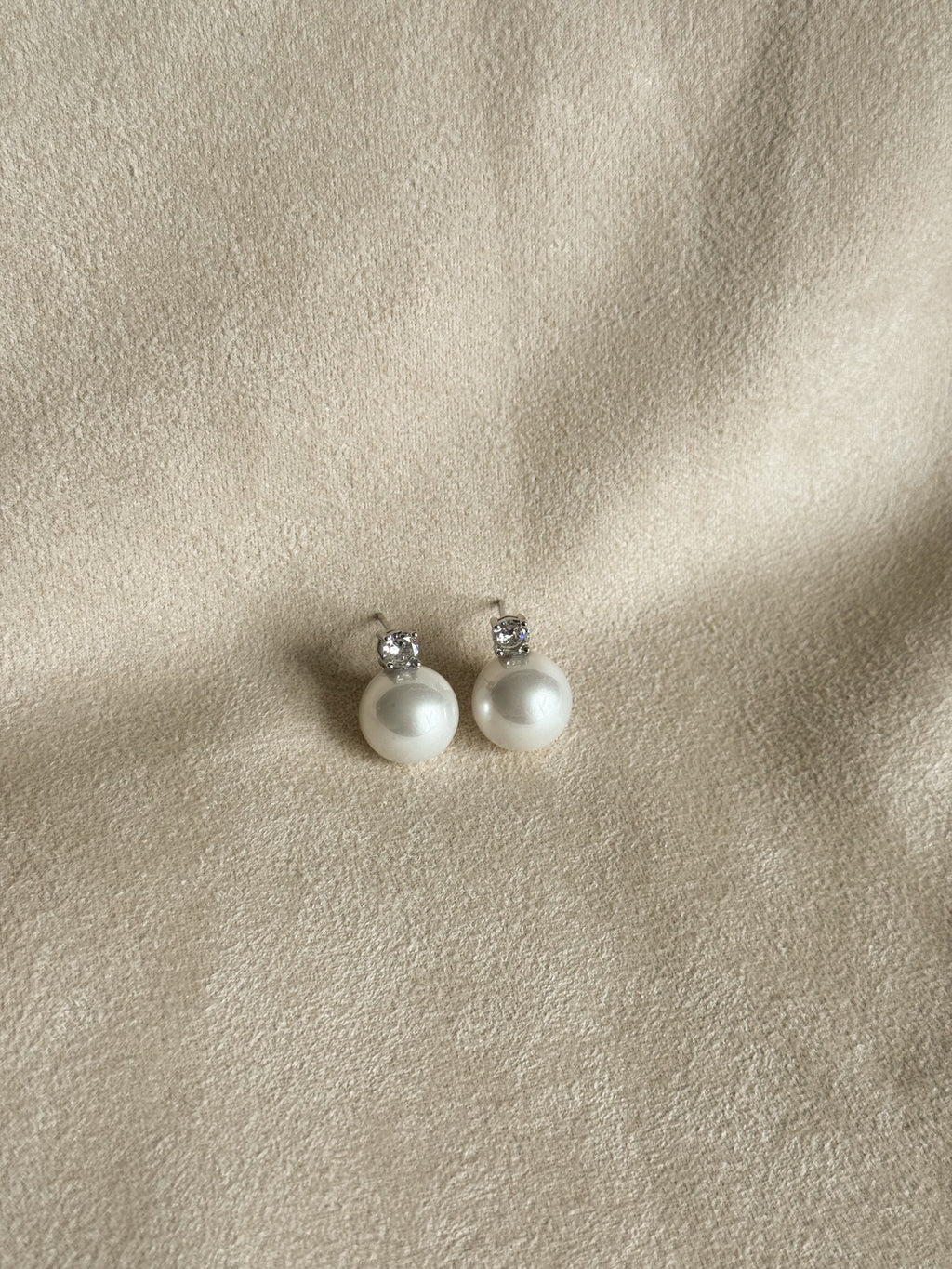 Belle Studs