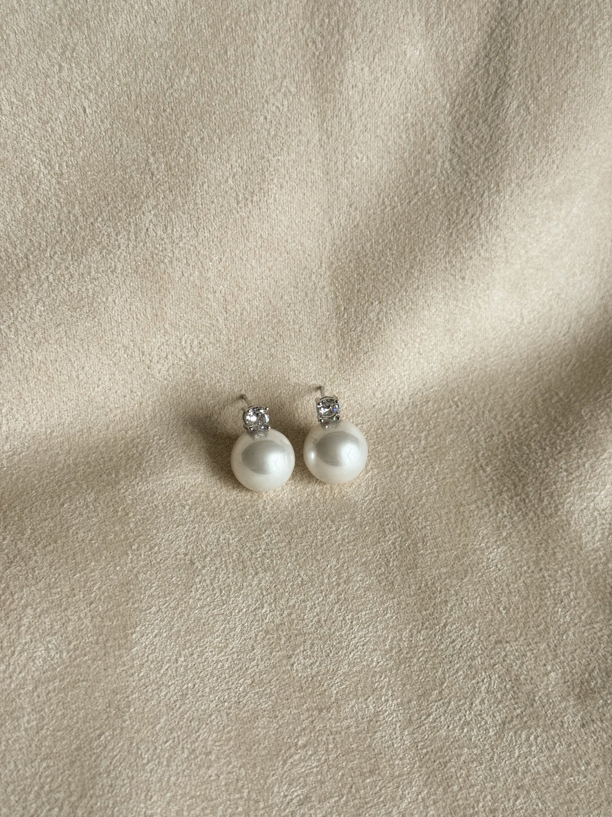 Belle Studs