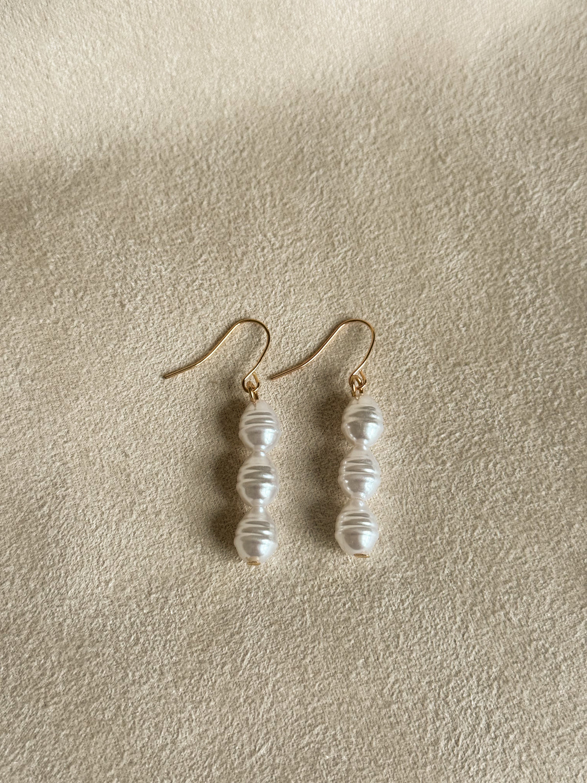 Tri Pearl Earrings